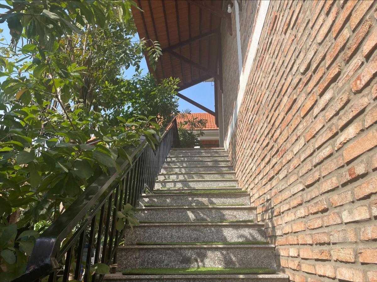 Khách Sạn Ambedo Phú Quốc Exterior foto